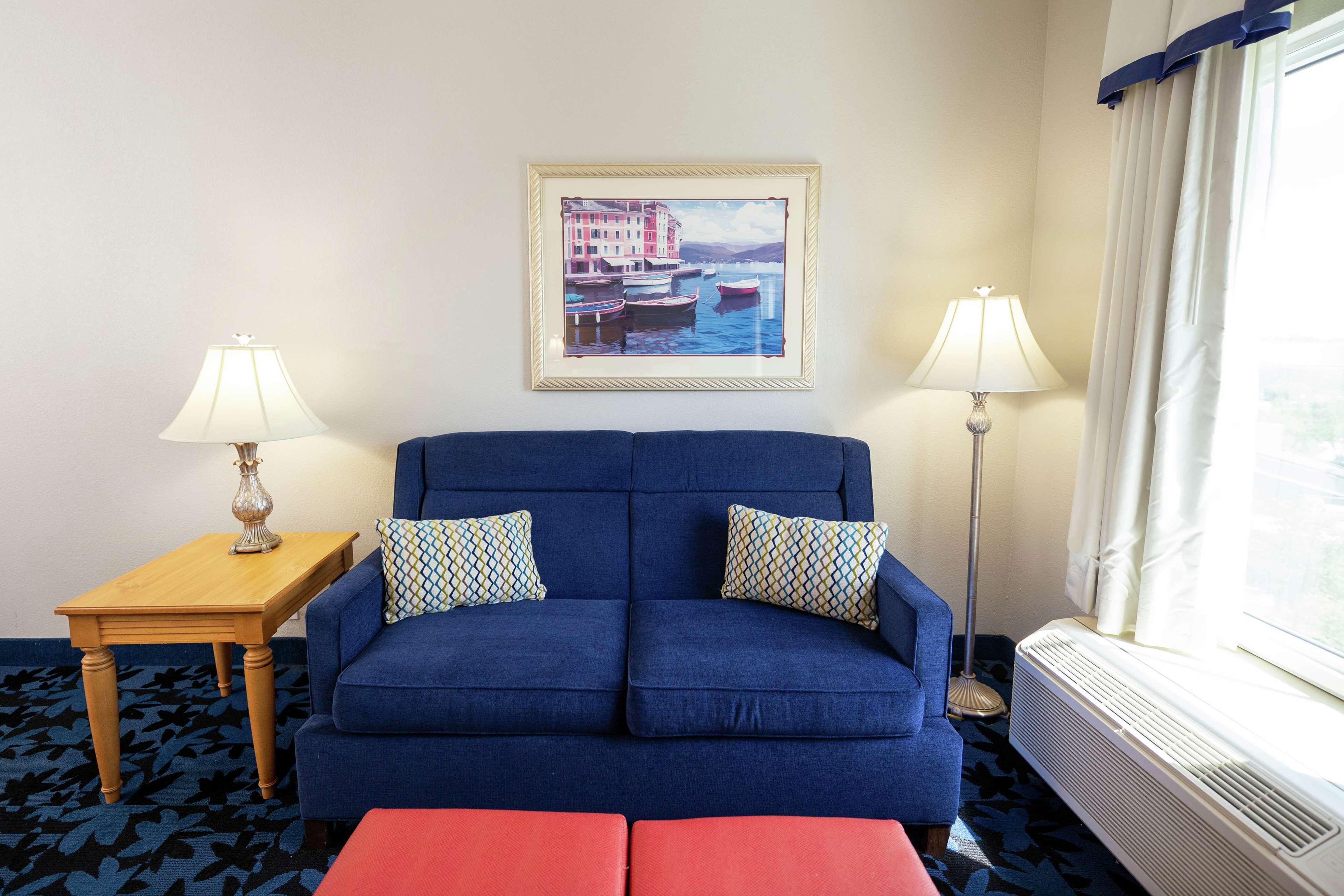 Hampton Inn & Suites Jacksonville Deerwood Park Extérieur photo