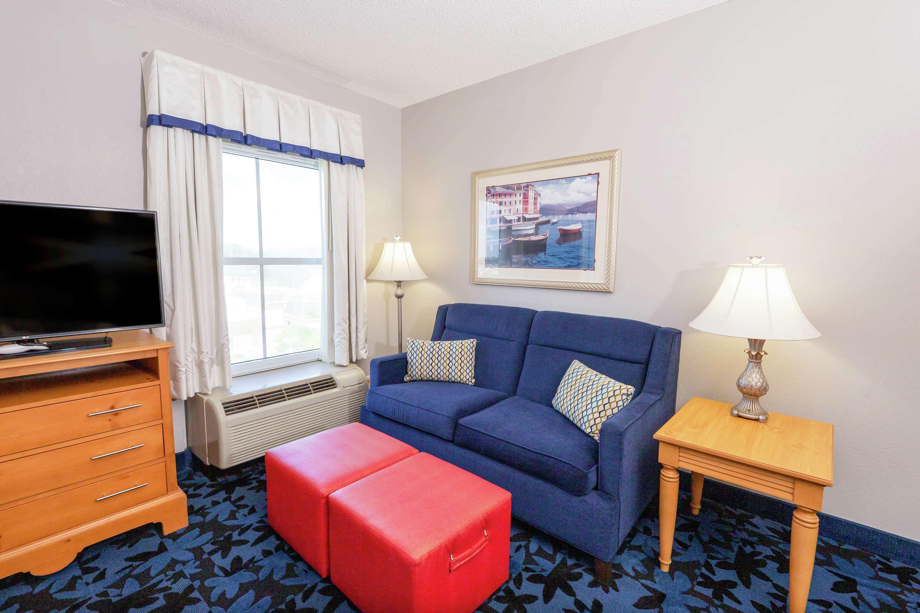 Hampton Inn & Suites Jacksonville Deerwood Park Extérieur photo