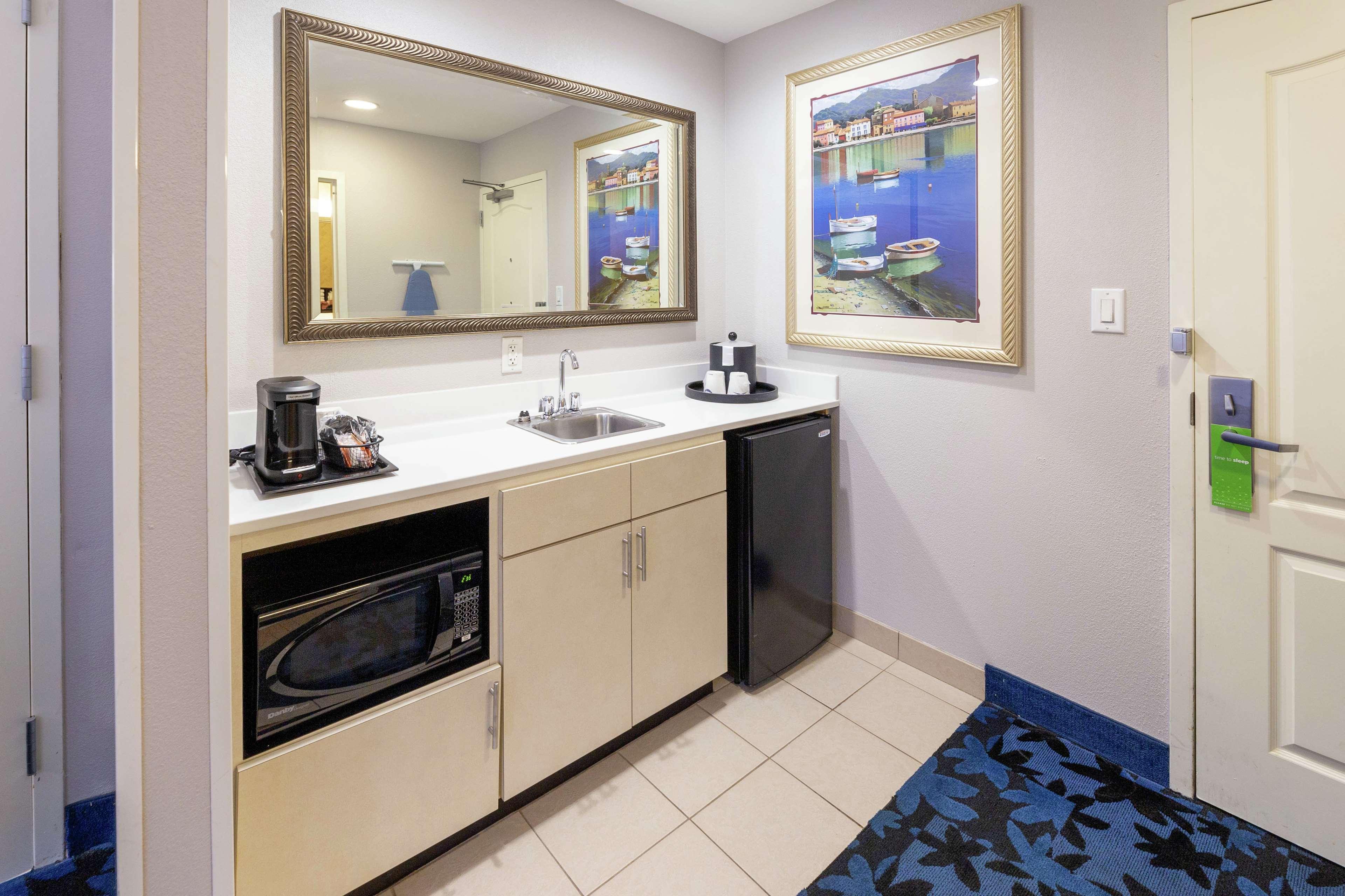 Hampton Inn & Suites Jacksonville Deerwood Park Extérieur photo