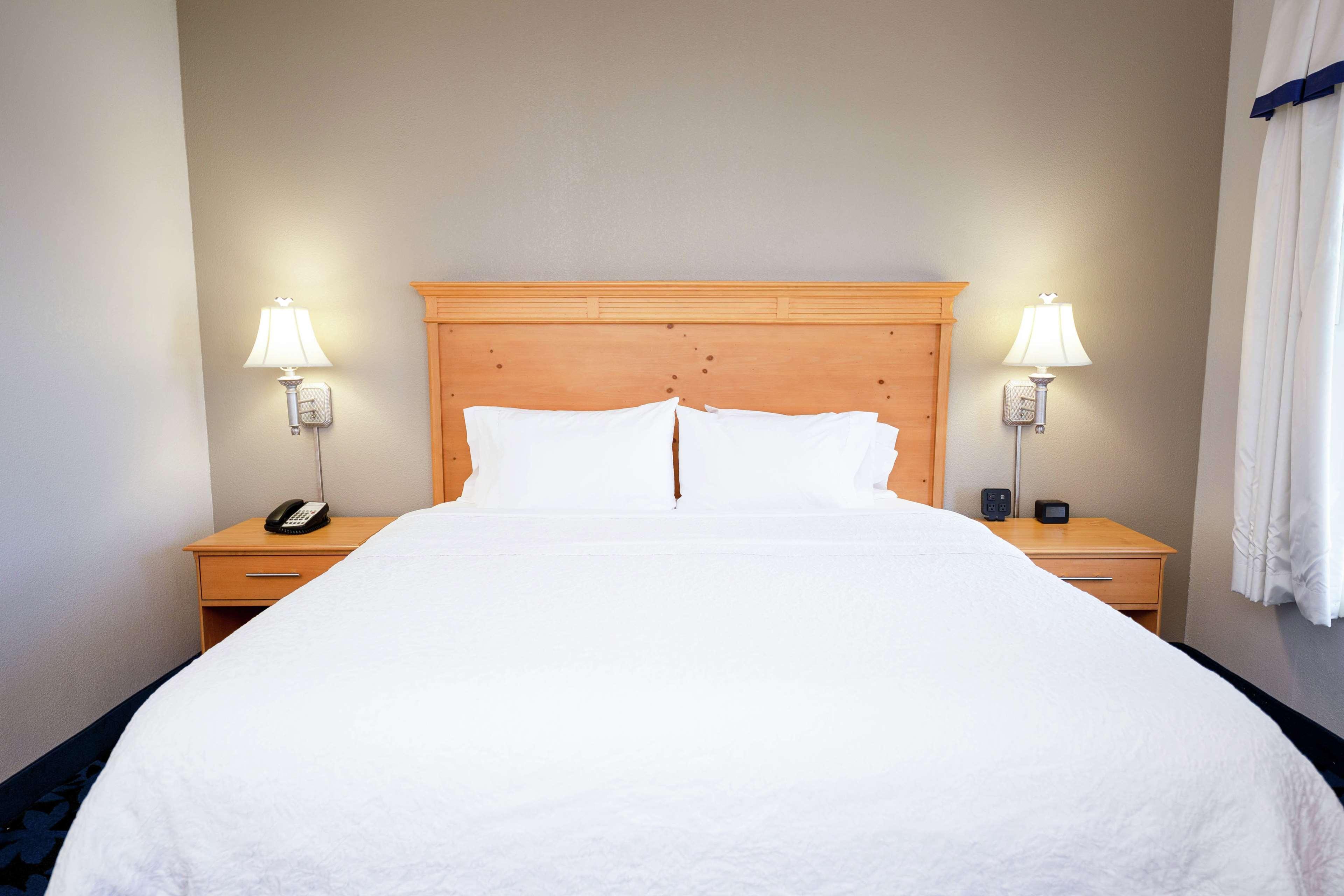 Hampton Inn & Suites Jacksonville Deerwood Park Extérieur photo