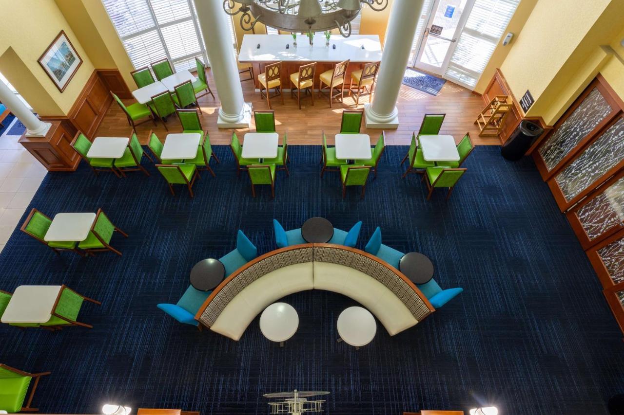 Hampton Inn & Suites Jacksonville Deerwood Park Extérieur photo