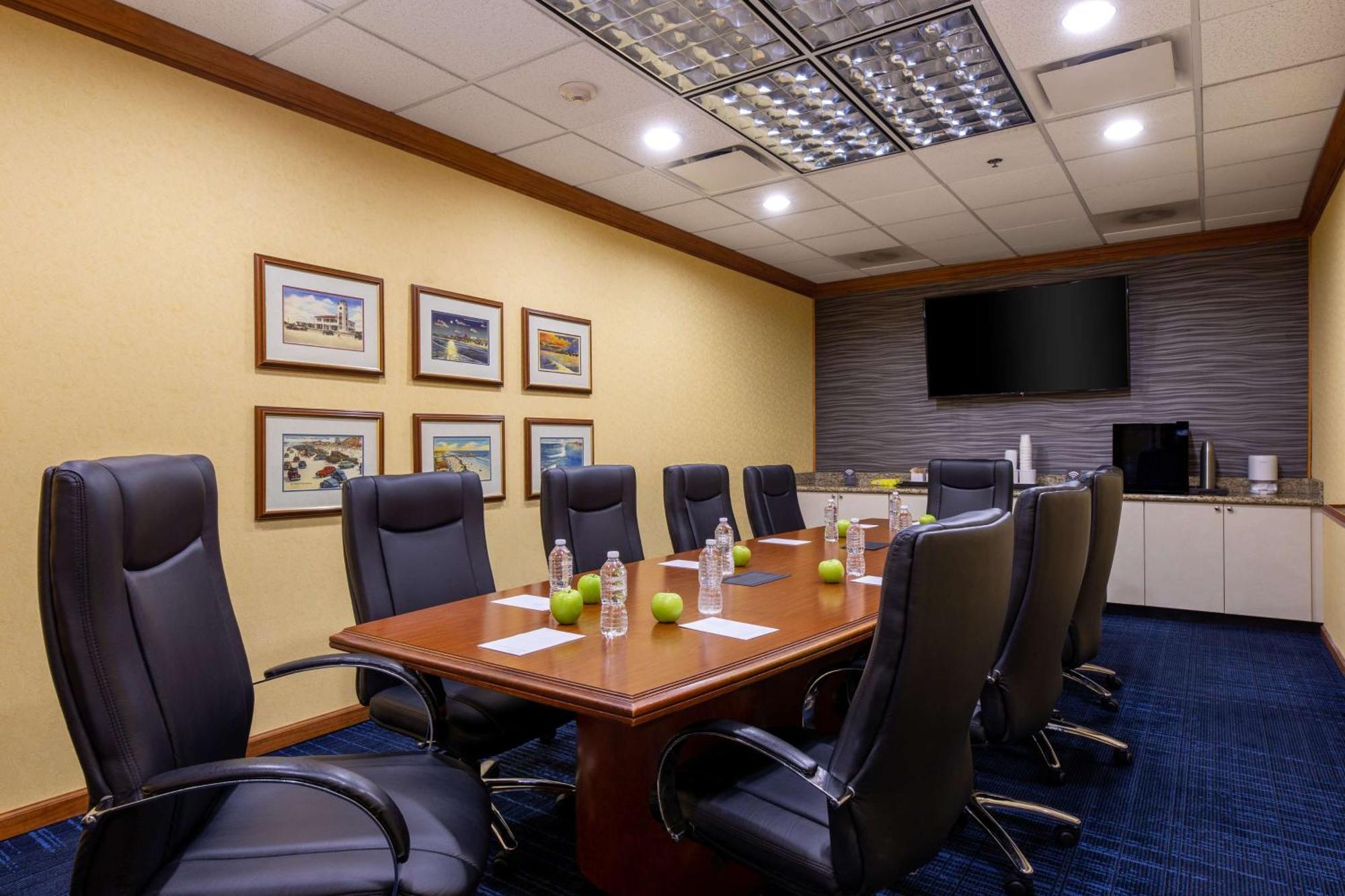 Hampton Inn & Suites Jacksonville Deerwood Park Extérieur photo
