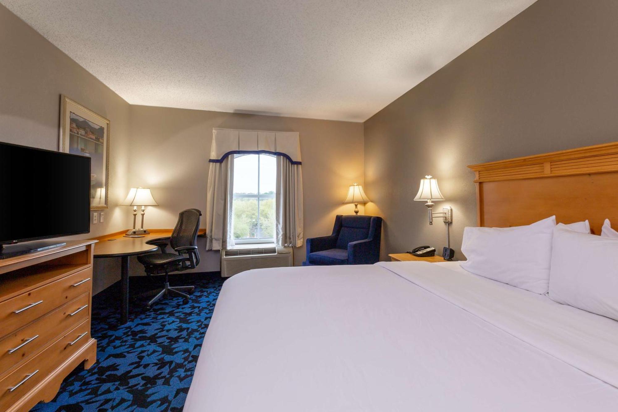 Hampton Inn & Suites Jacksonville Deerwood Park Extérieur photo