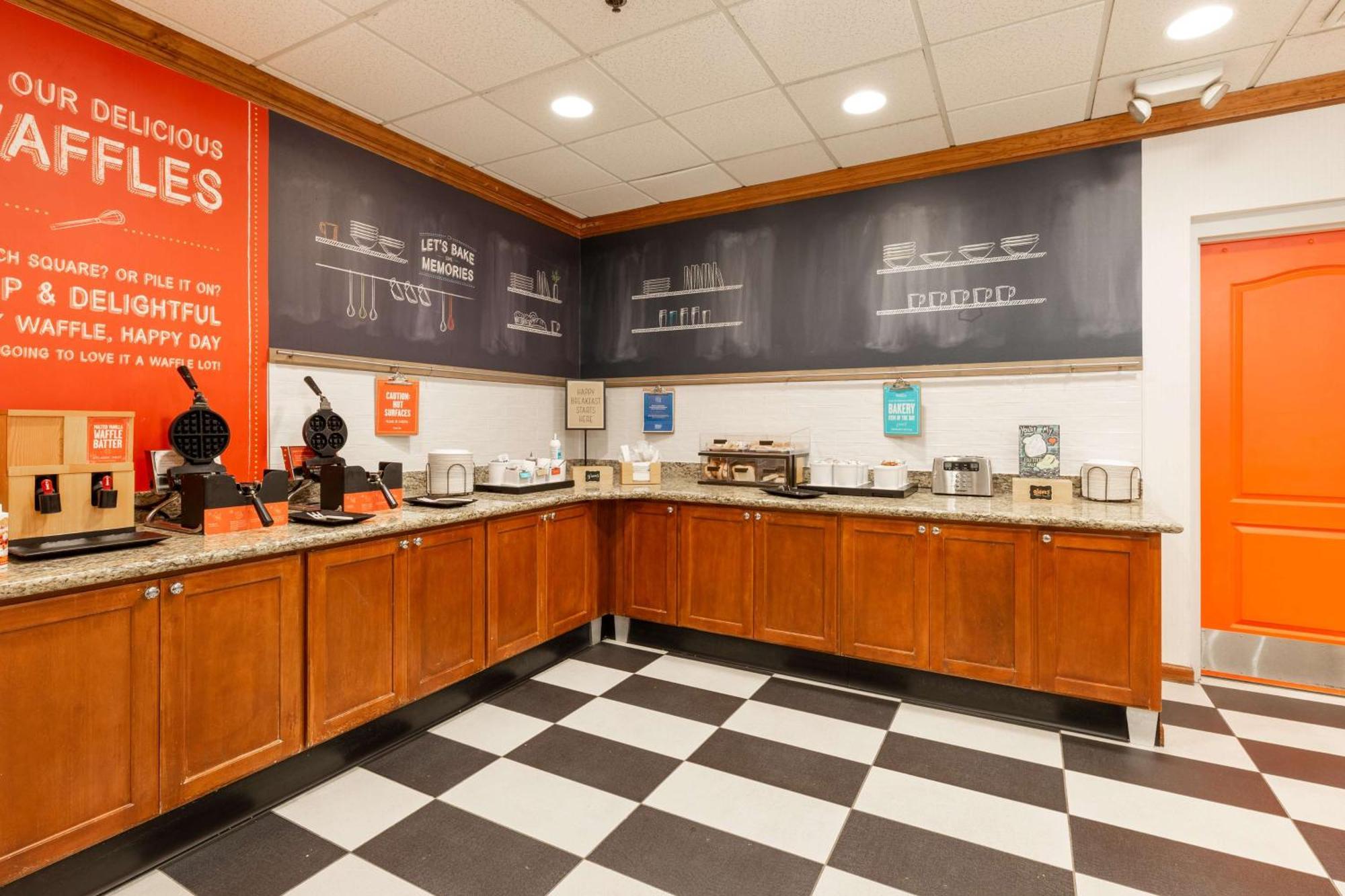 Hampton Inn & Suites Jacksonville Deerwood Park Extérieur photo